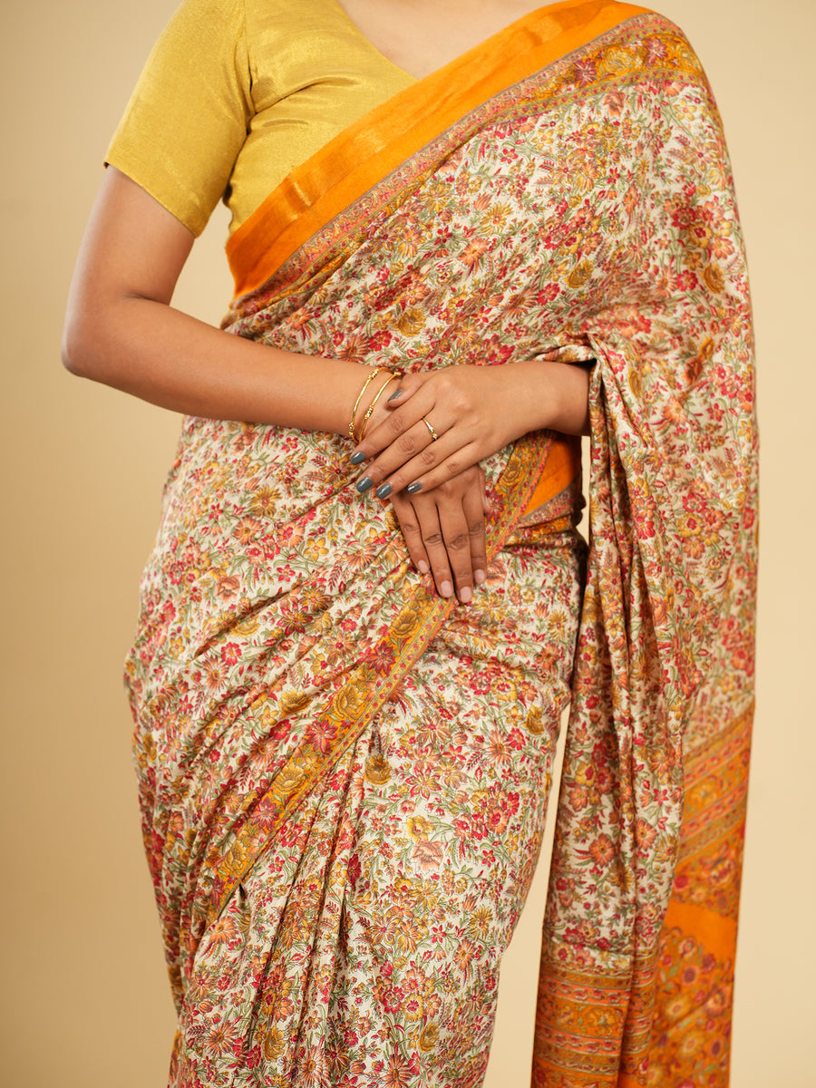 Modal floral-print saree, fabric texture close-up – Koshnika