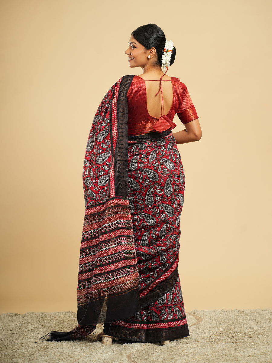 Crimson red Modal block-print saree, pallu detail – Koshnika