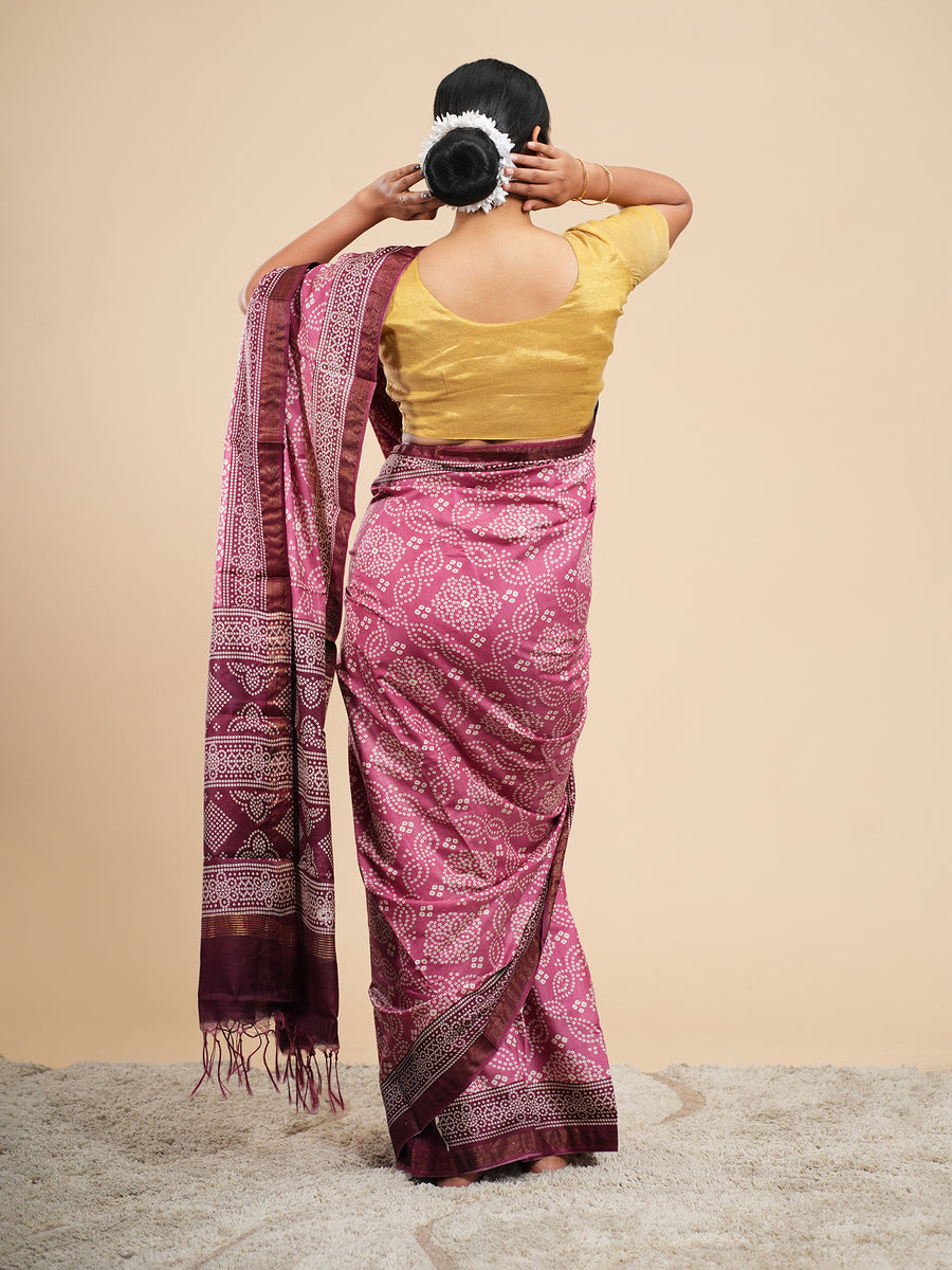 Rose pink Modal Bandhni-print saree, Bandhni dot close-up – Koshnika