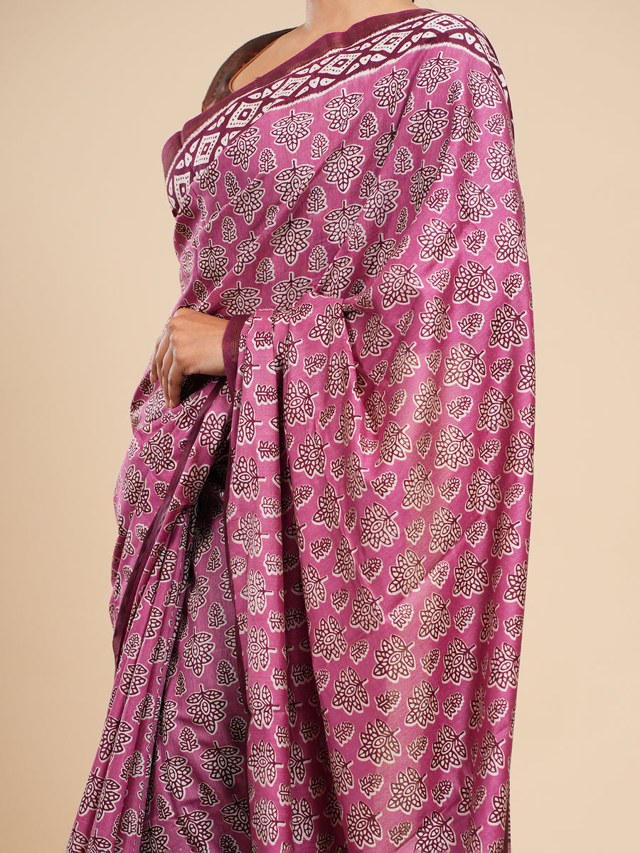 Pink Modal block-print saree, fabric texture close-up – Koshnika