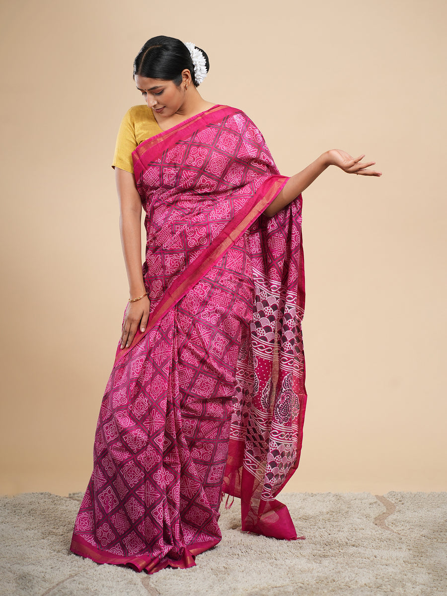 Magenta Chanderi Bandhni-print saree, Bandhni dot close-up – Koshnika