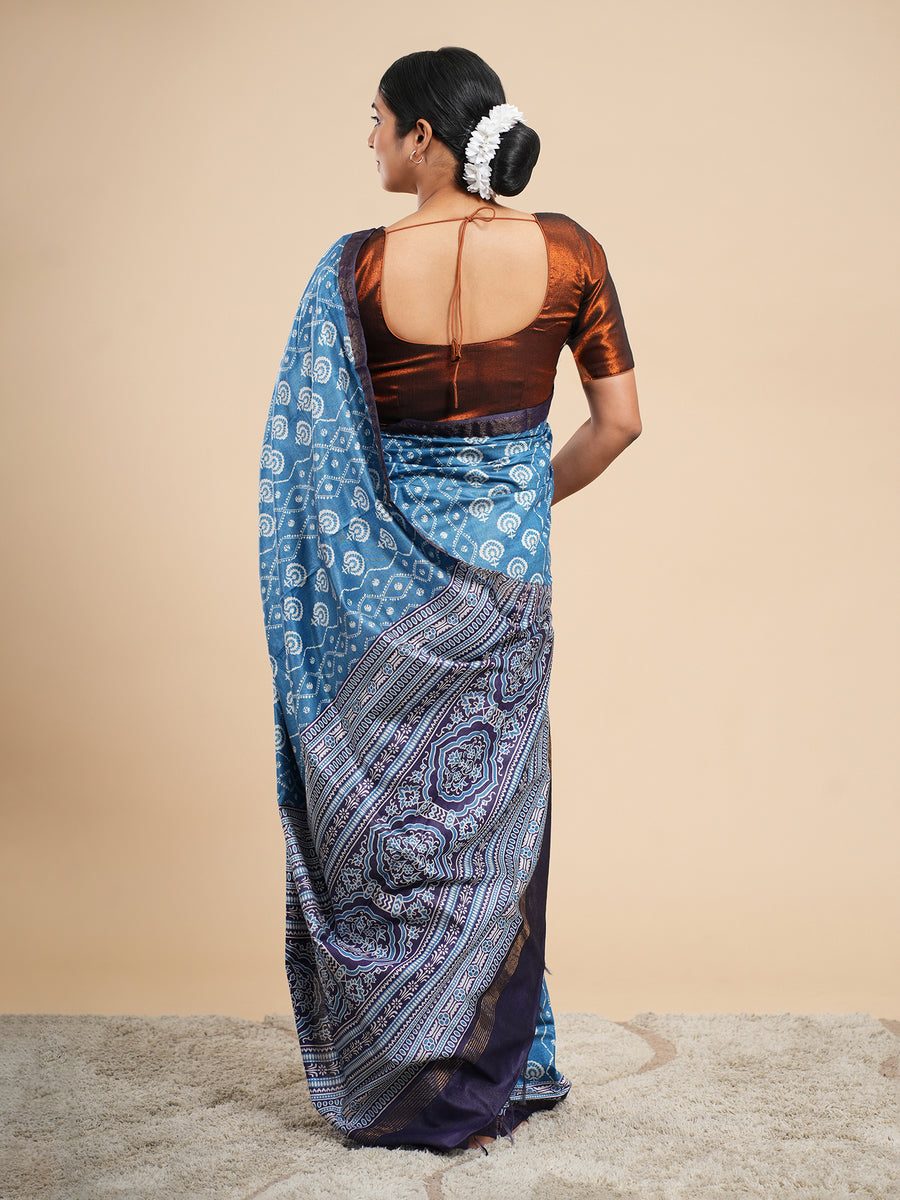 Metallic blue Modal abstract-print saree, abstract print close-up – Koshnika