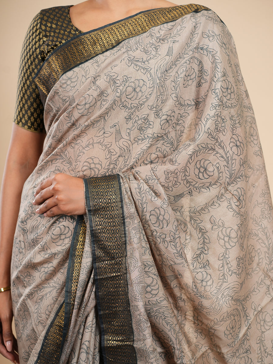 Stone beige viscose Kalamkari saree border close-up – Koshnika