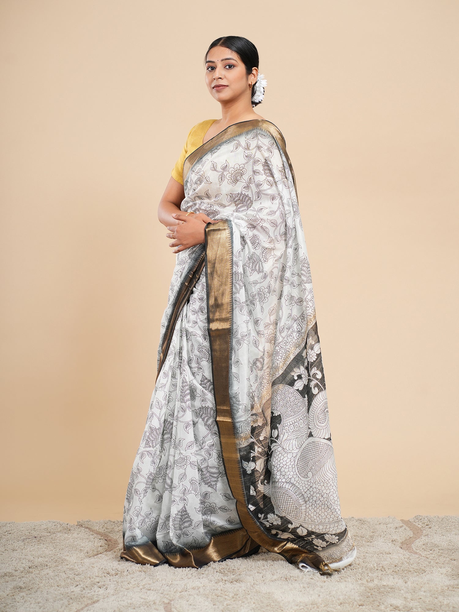 White Viscose Pencil Kalamkari Saree