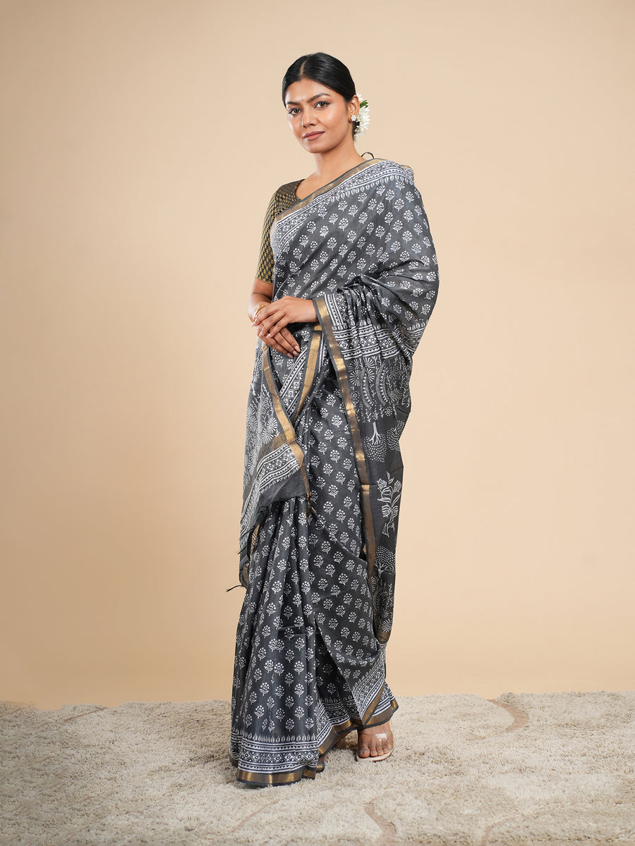 Charcoal grey Chanderi block-print saree, block motif close-up – Koshnika