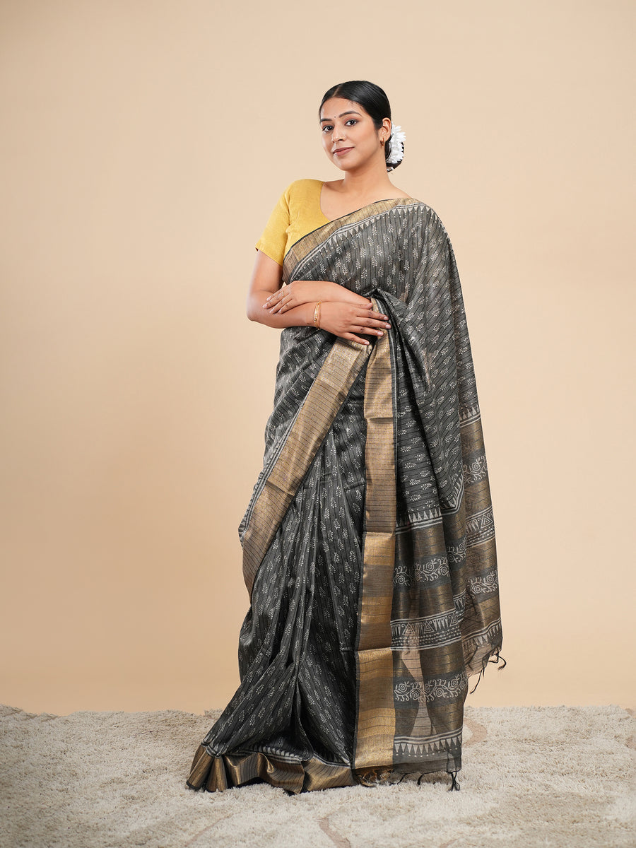 Charcoal grey bamboo silk saree, drape and fall – Koshnika