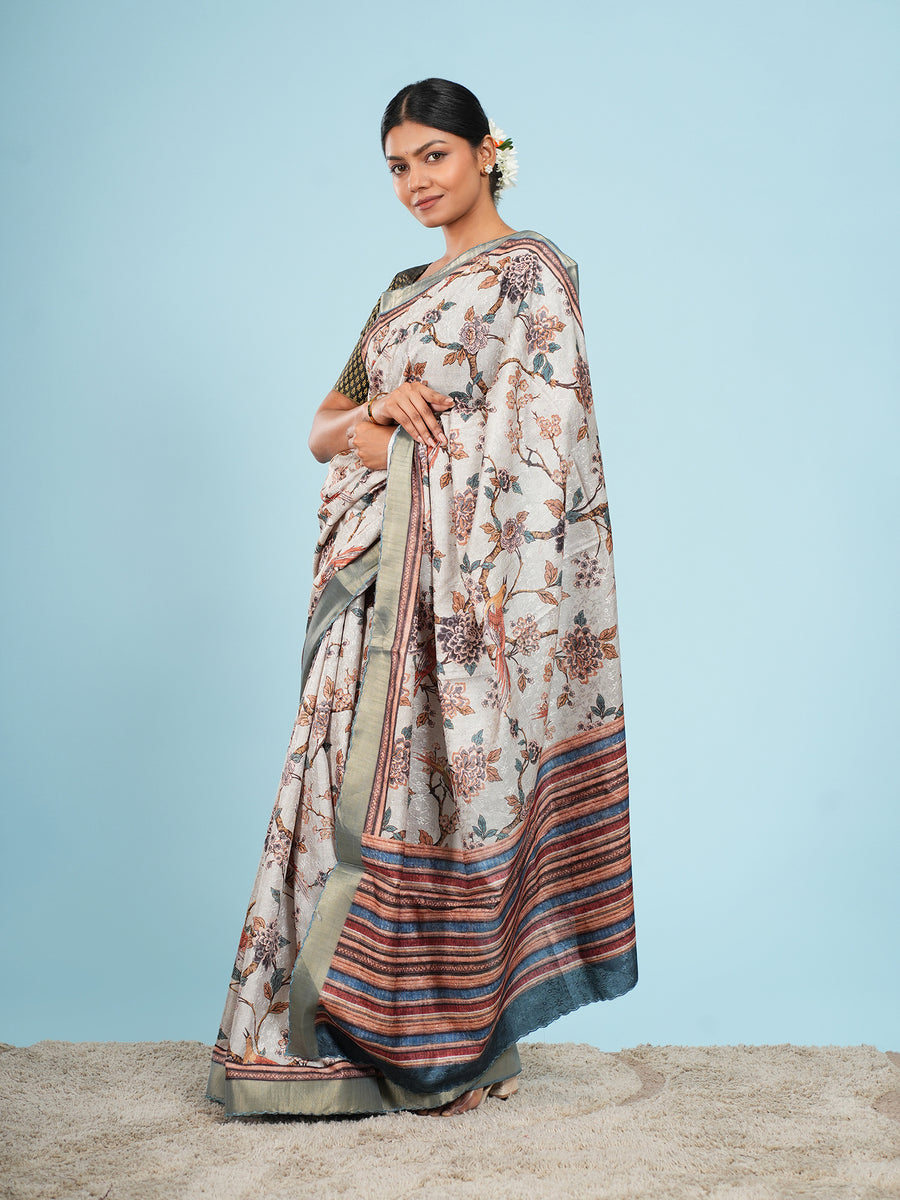 Aritika self-jacquard saree, sage border detail – Koshnika