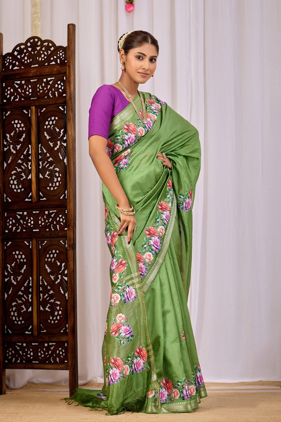 Harita Mehendi Green Banana Silk Saree — side view
