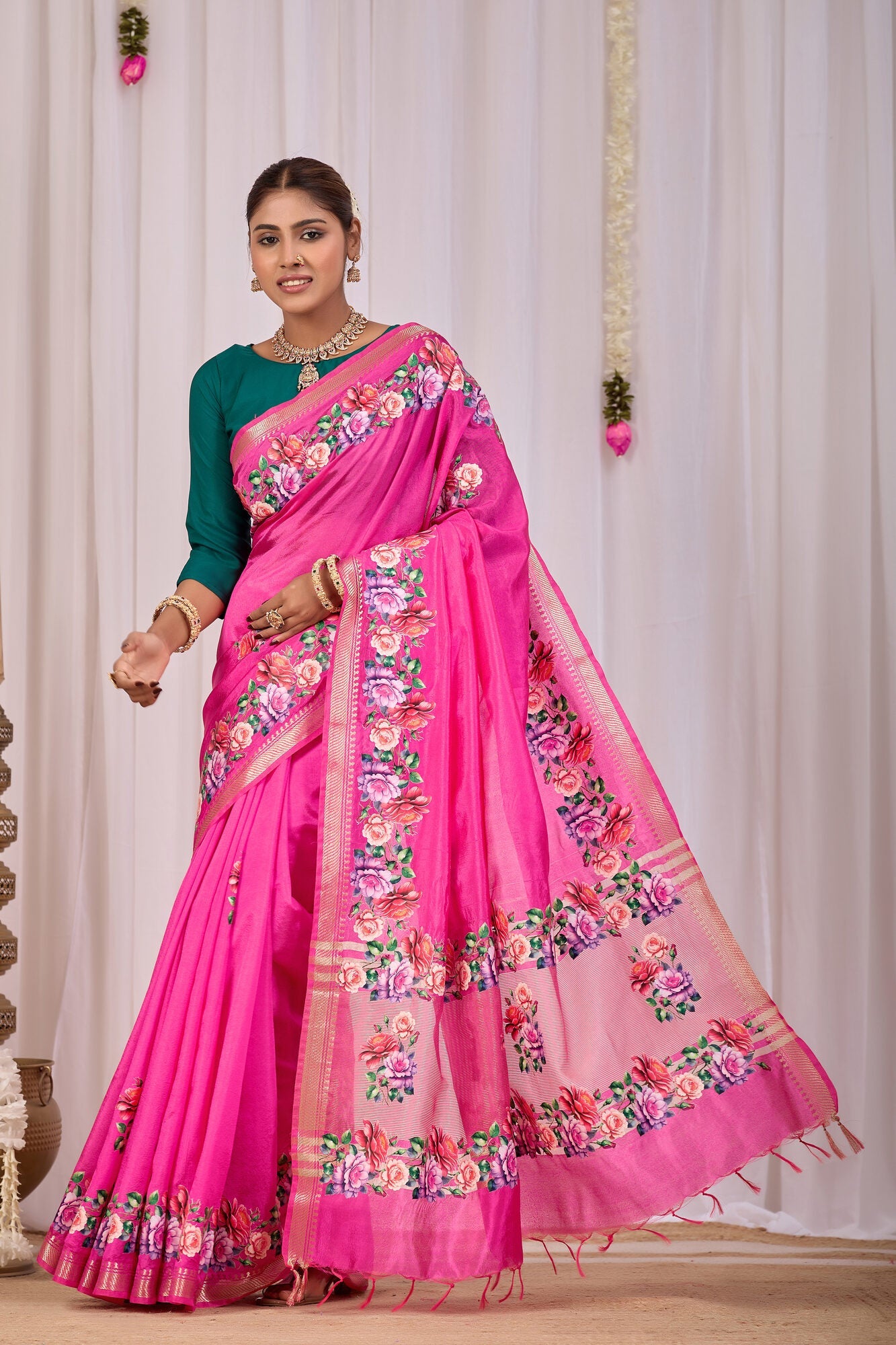 Padma Rani Pink Banana Silk Saree — pallu detail
