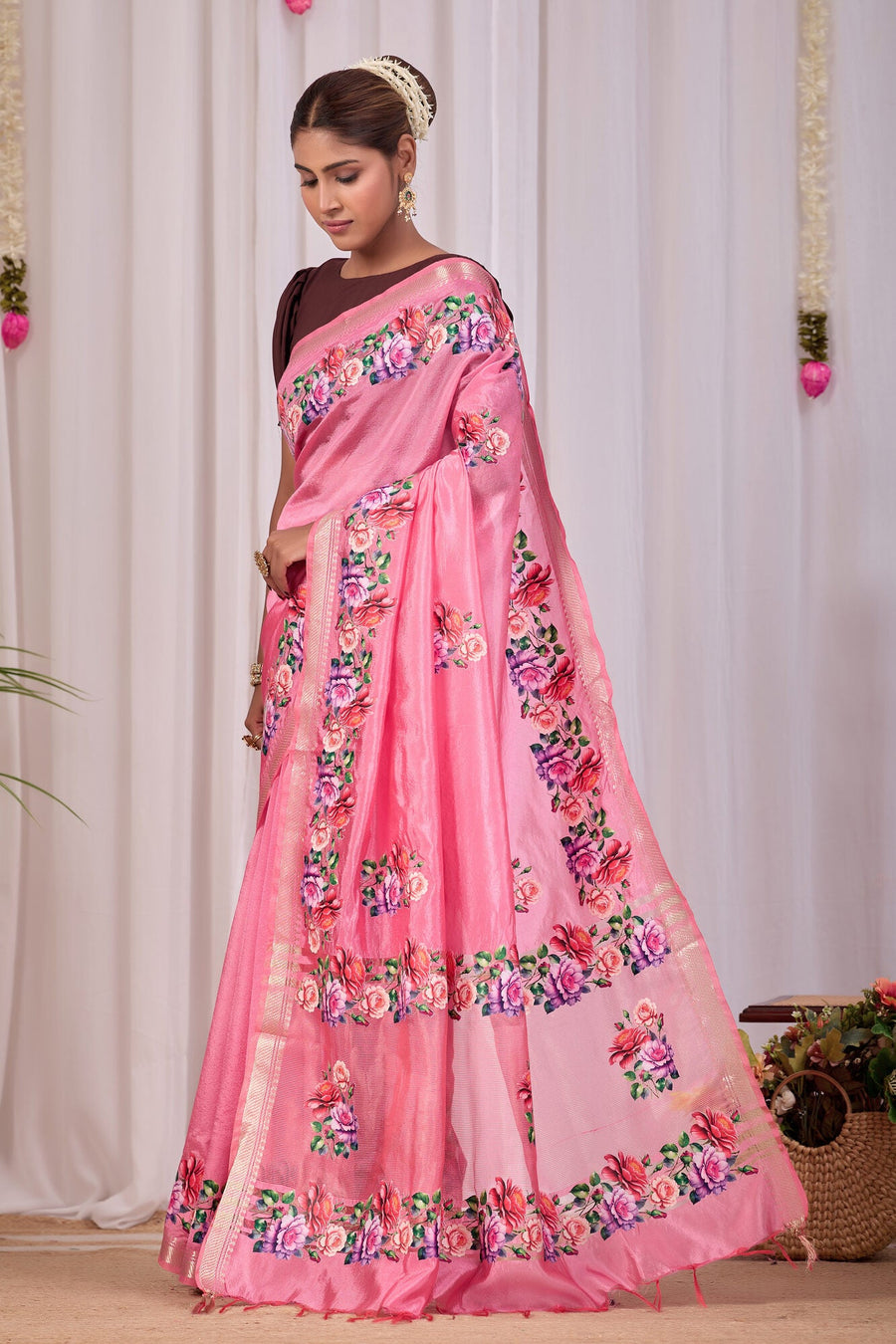 Roopa Rose Pink Banana Silk Saree — pallu detail