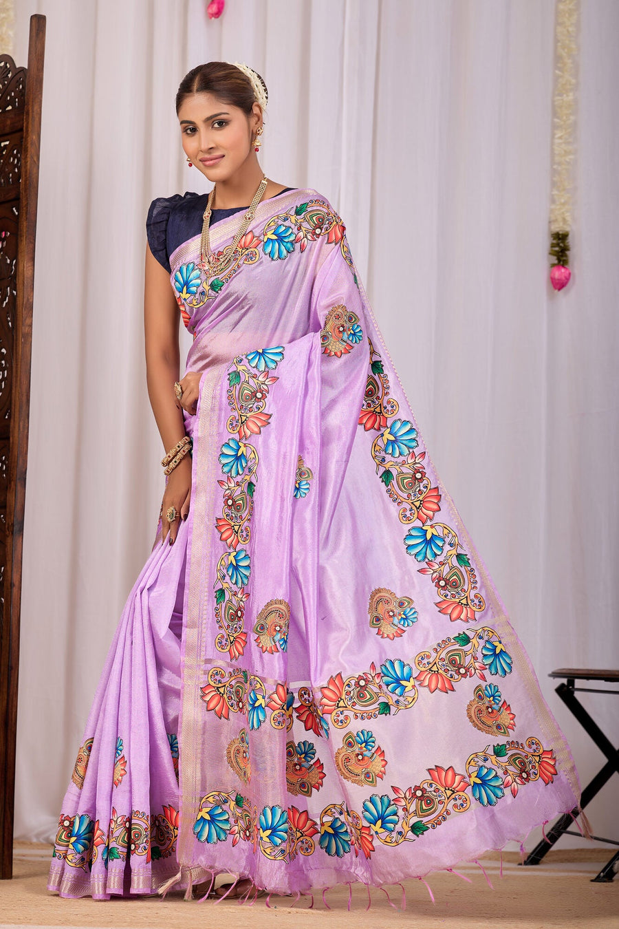 Suman Pale Lilac Banana Silk Saree — pallu detail
