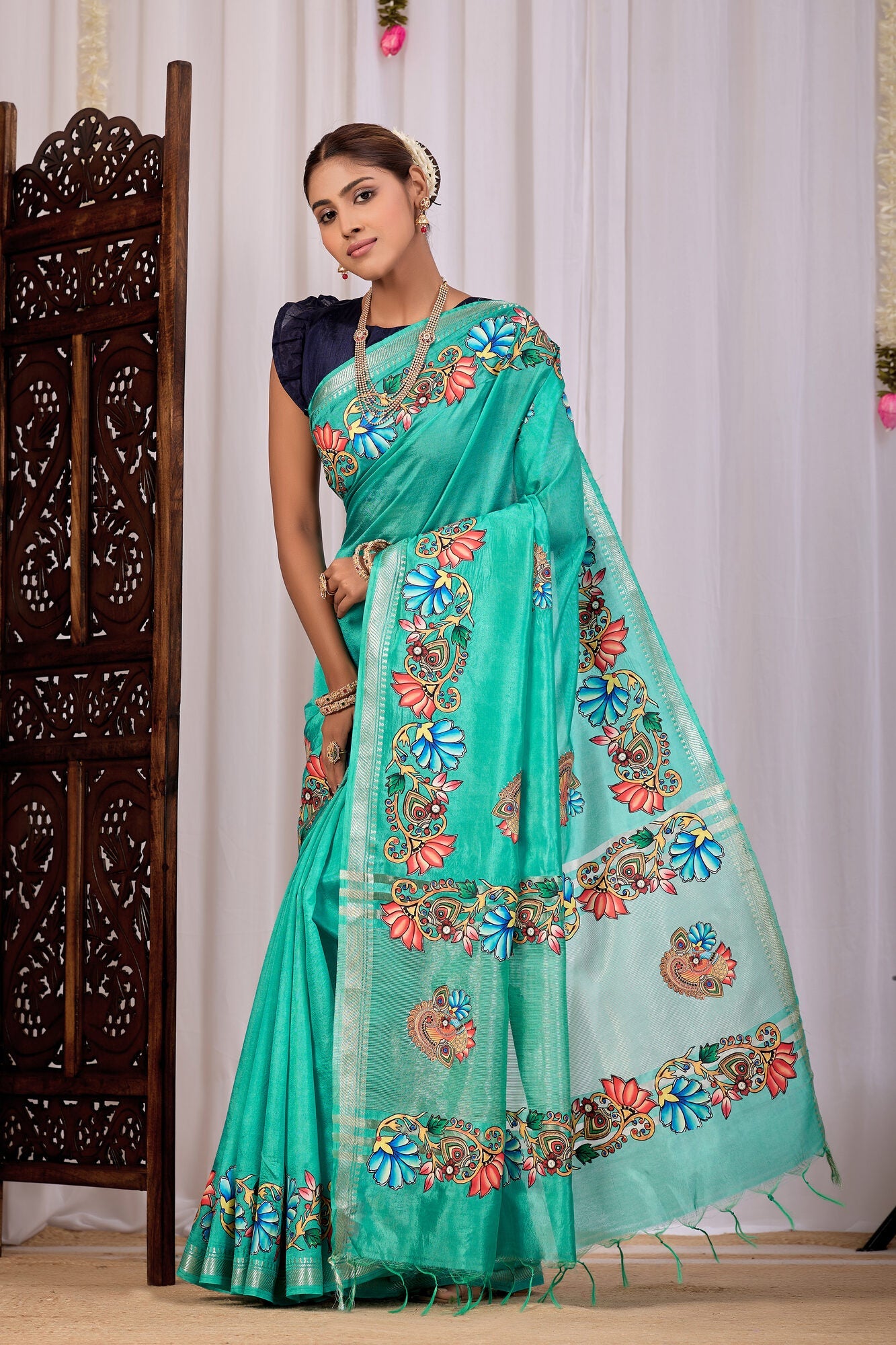 Tanvi Sea Green Banana Silk Saree — pallu detail